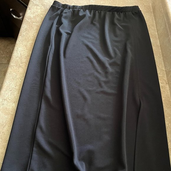 Huntington Plus: Vintage Maxi Pencil Skirt - Picture 4 of 8